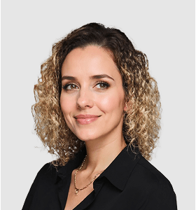 LETÍCIA BORTOLOTTI Advogada Especialista em Registro de Marcas